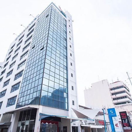 Oyo 89421 Pp Island Hotel Georgetown Luaran gambar